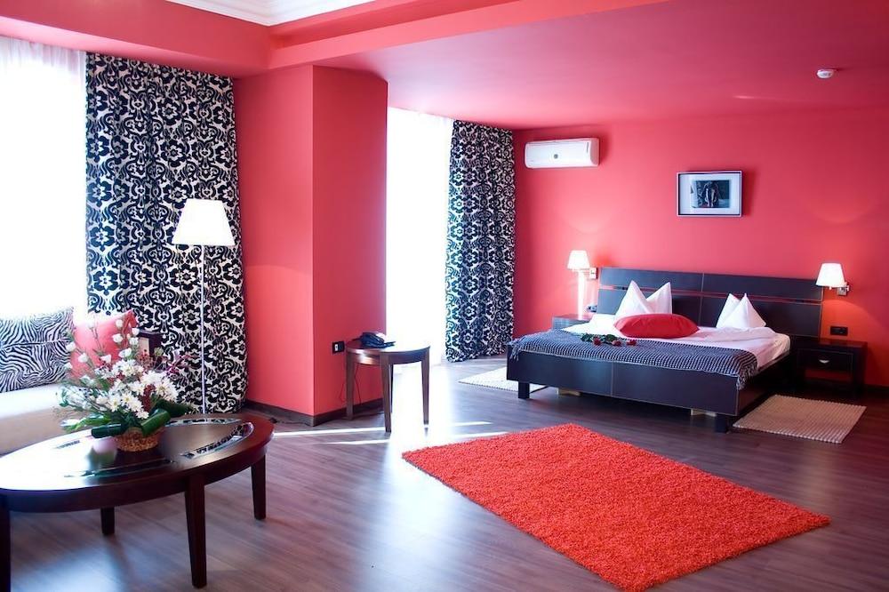 Phoenicia Express Hotel Bucharest Room photo